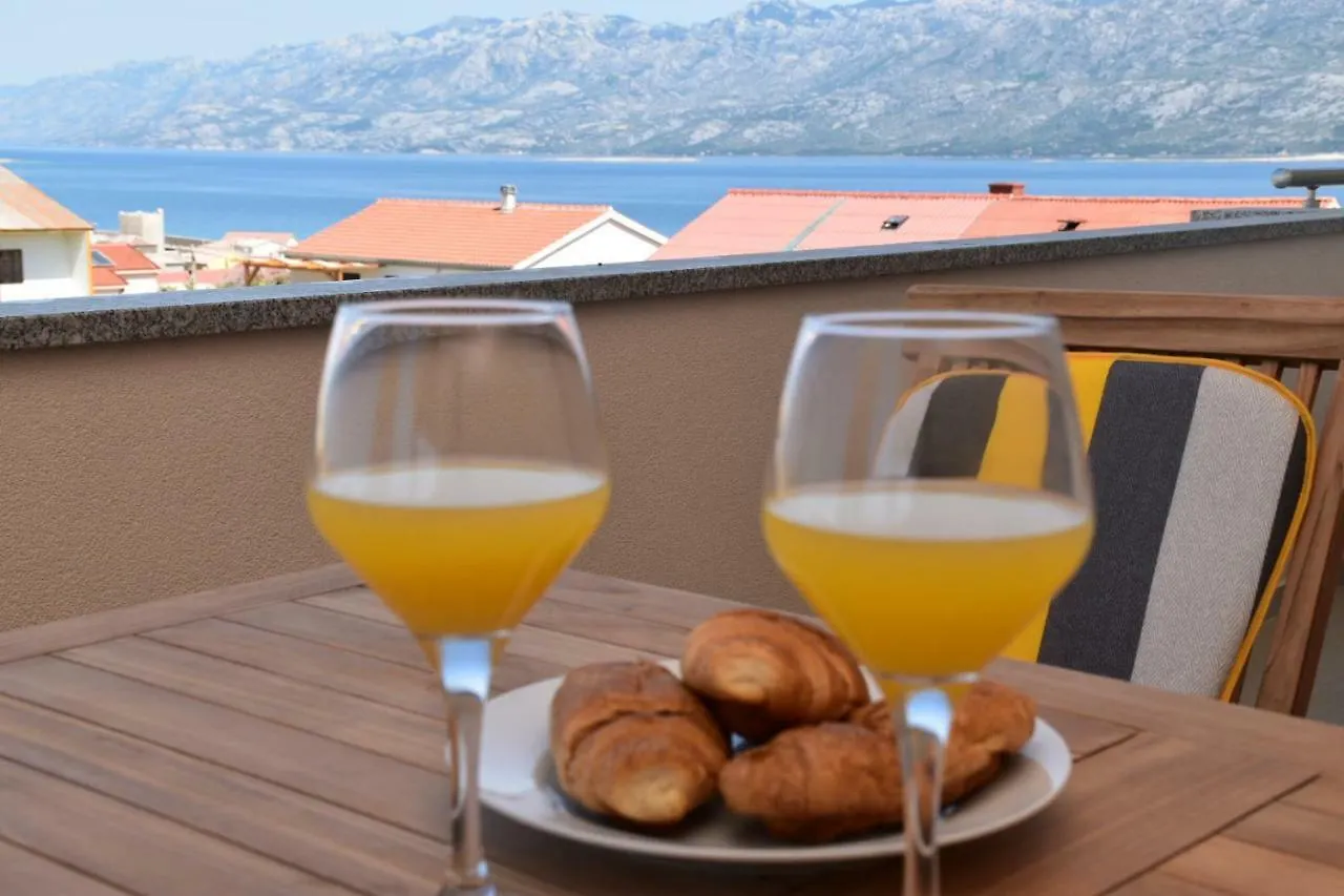 Apartments Mino Razanac Croatia